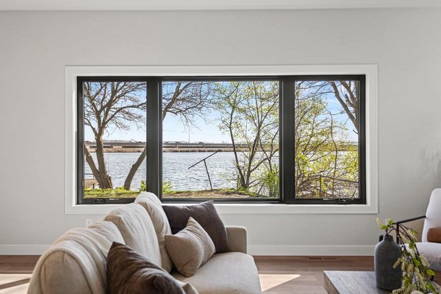 506 Interlake Drive, Monona, WI 53716