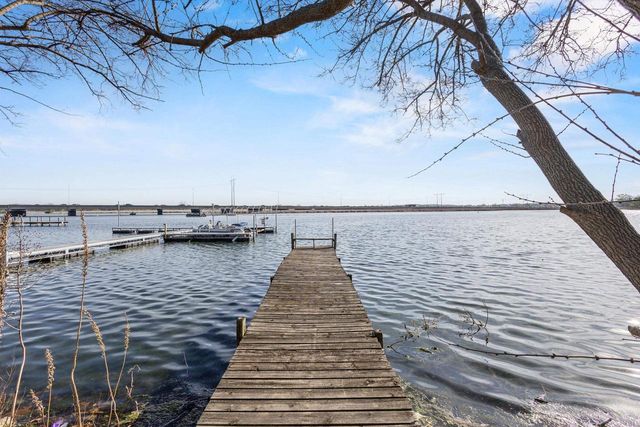 506 Interlake Drive, Monona, WI 53716