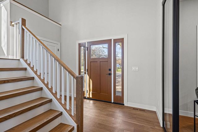 506 Interlake Drive, Monona, WI 53716