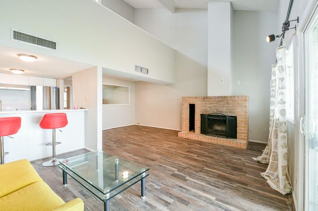 325 Carolcrest Lane 3, Livingston, TX 77351