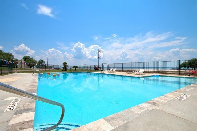 325 Carolcrest Lane 3, Livingston, TX 77351