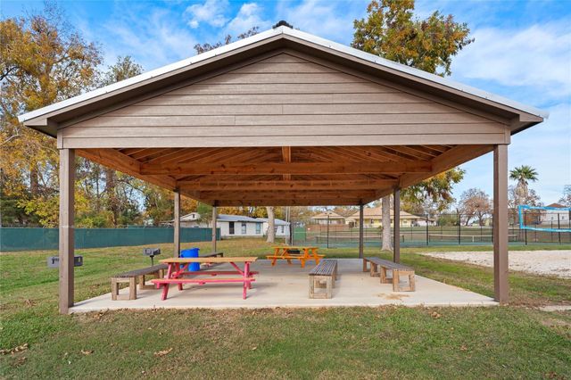 325 Carolcrest Lane 3, Livingston, TX 77351