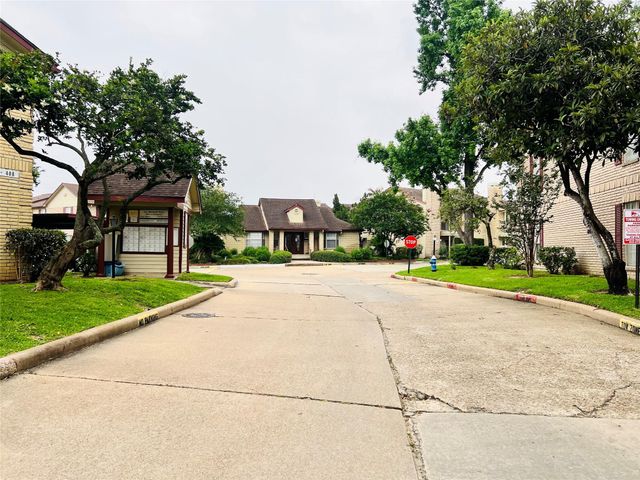 2120 El Paseo Street 620, Houston, TX 77054