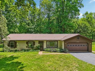 6769 Thoreau Lane NE, Baltimore, OH 43105