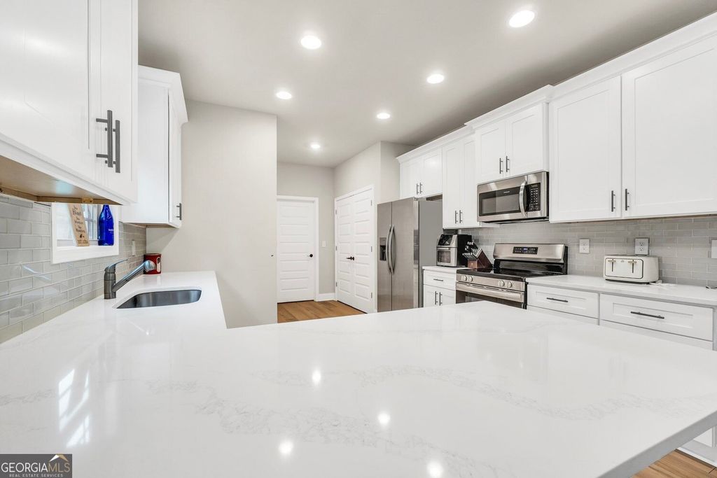 273 Summit View Drive, Mcdonough, GA 30253 — photo 4