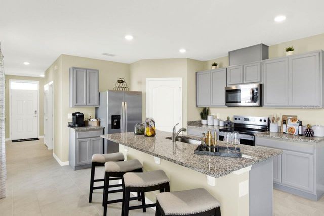 4153 GIORGIO DRIVE, Winter Haven, FL 33884