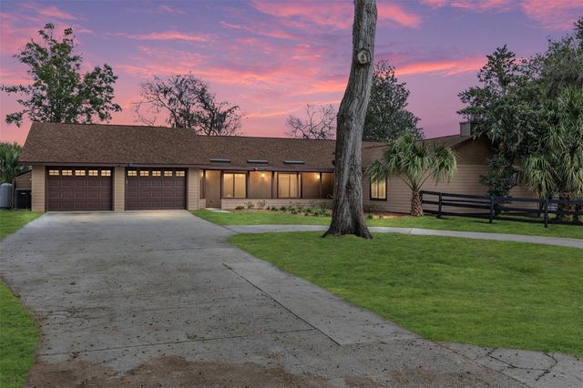 12009 NE 8TH COURT, Ocala, FL 34479