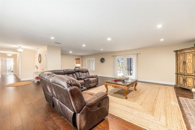 12009 NE 8TH COURT, Ocala, FL 34479