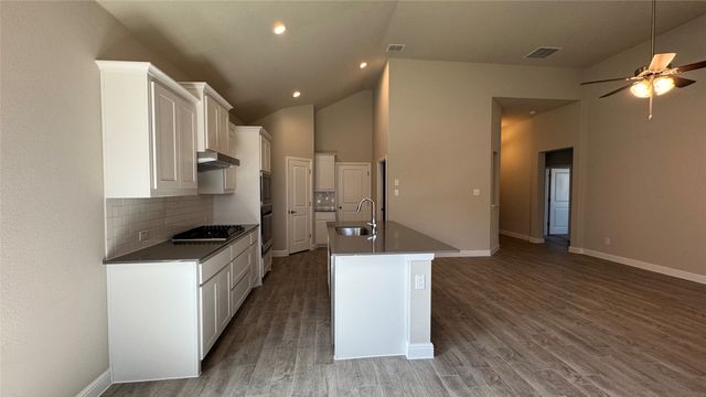 1725 RED BUD Trail, Northlake, TX 76247