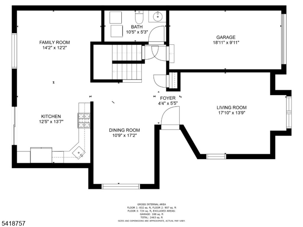 Image 20 of property listing at 10 Wind Meadow Trl, Hardyston Twp., NJ 07419