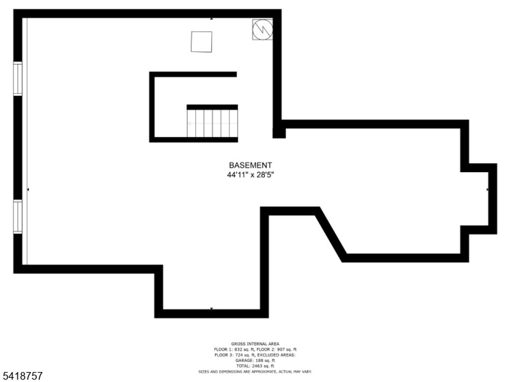 Image 22 of property listing at 10 Wind Meadow Trl, Hardyston Twp., NJ 07419
