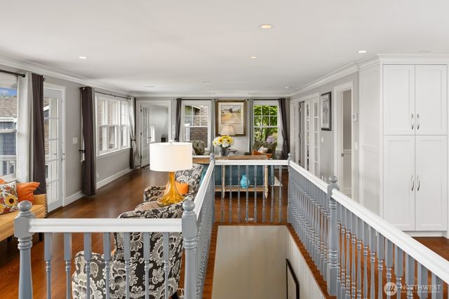 10207 NE 60th Street, Kirkland, WA 98033