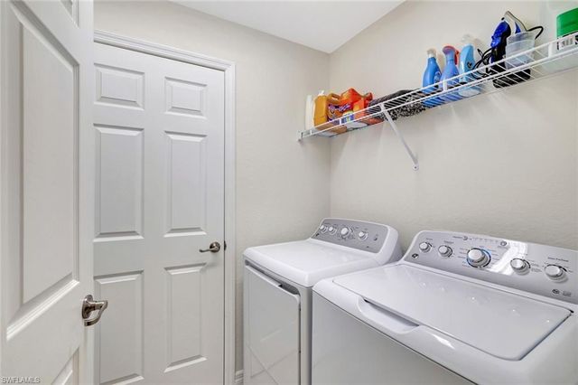 2368 Anguilla DR # 102, Naples, FL 34120