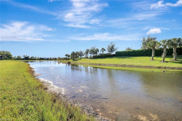 2368 Anguilla DR # 102, Naples, FL 34120