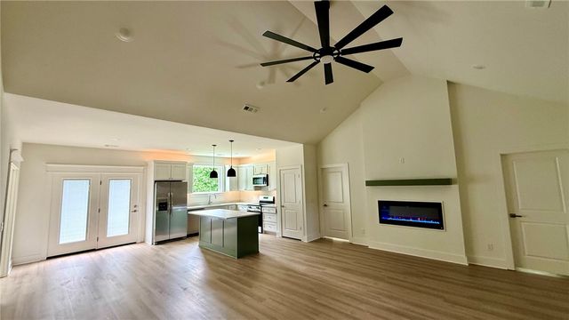147 County Avenue, Lincoln, AR 72744