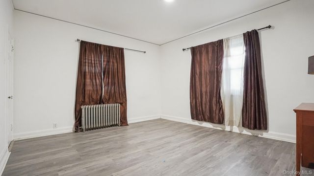 252 S 10th Avenue 2R, Mount Vernon, NY 10550