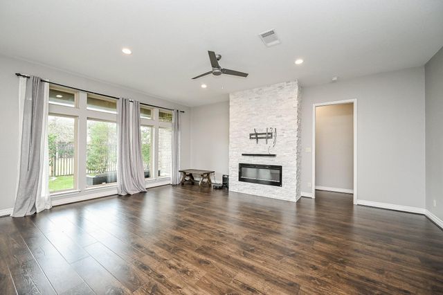 11230 Dunstan Hill Drive, Richmond, TX 77407