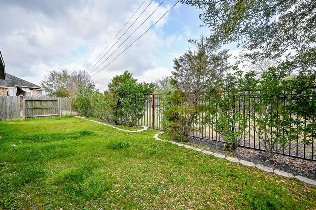 11230 Dunstan Hill Drive, Richmond, TX 77407