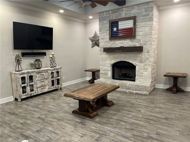 15654 Long Creek Lane, College Station, TX 77845