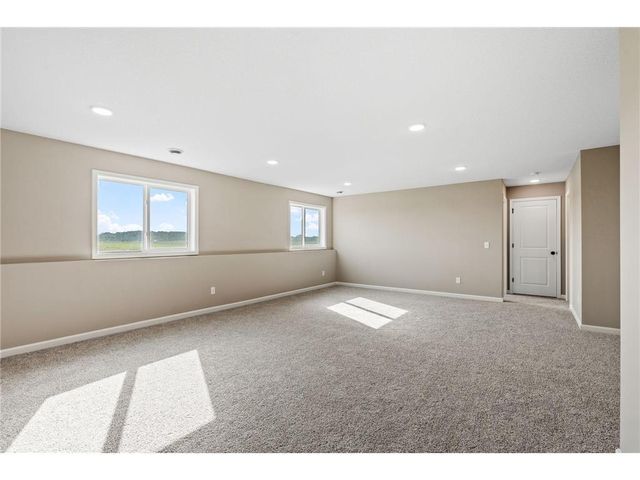 902 Pine Vale, Somerset, WI 54025