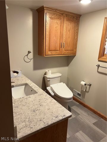 213 E 27th Street, Dover, OH 44622