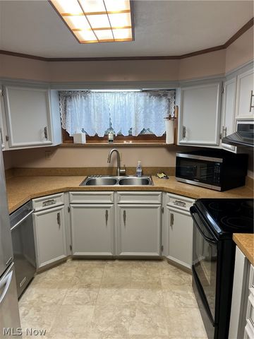 213 E 27th Street, Dover, OH 44622