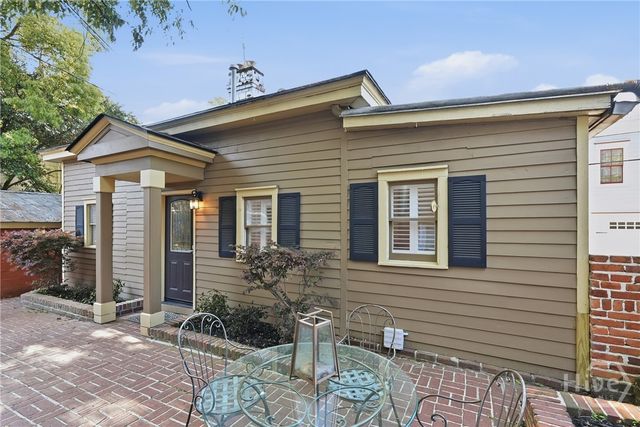 109 E Park Avenue, Savannah, GA 31401