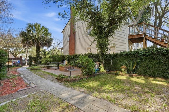 109 E Park Avenue, Savannah, GA 31401