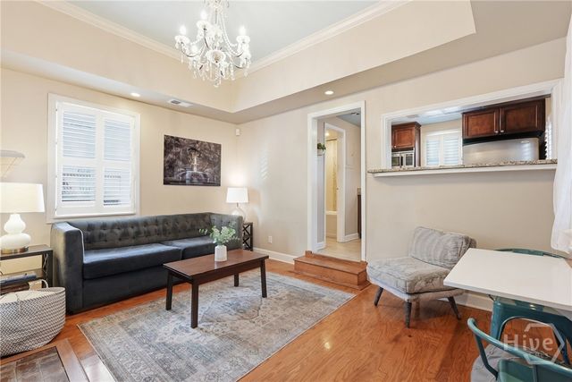 109 E Park Avenue, Savannah, GA 31401