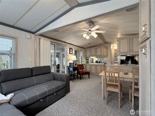 19 7 Big Tree Drive, Deming, WA 98244