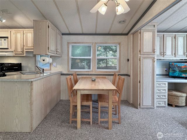 19 7 Big Tree Drive, Deming, WA 98244