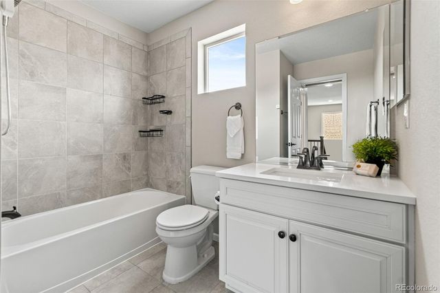 9382 Noble Way, Arvada, CO 80007