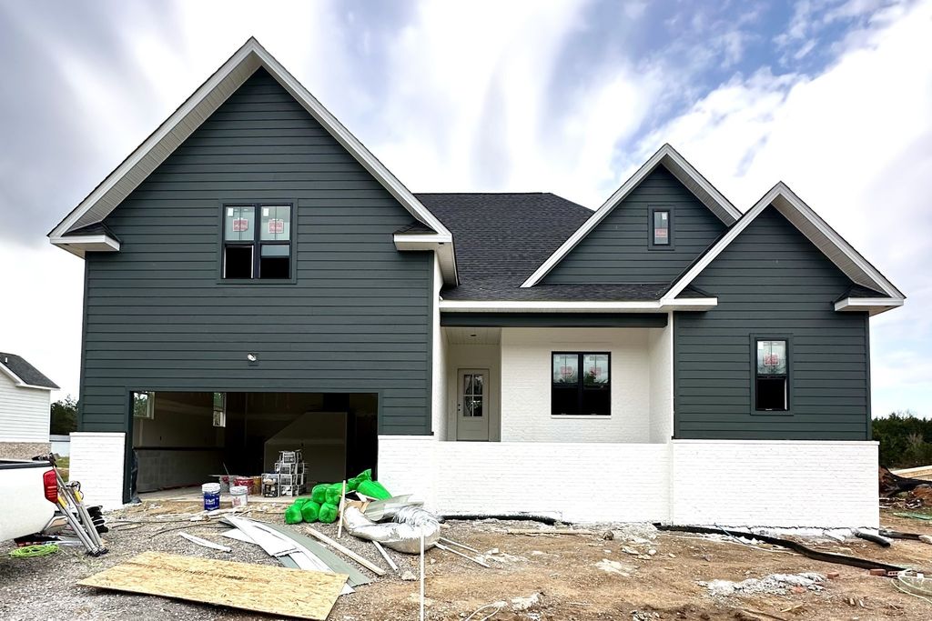 4380 McCrary Rd, Lebanon, TN 37090