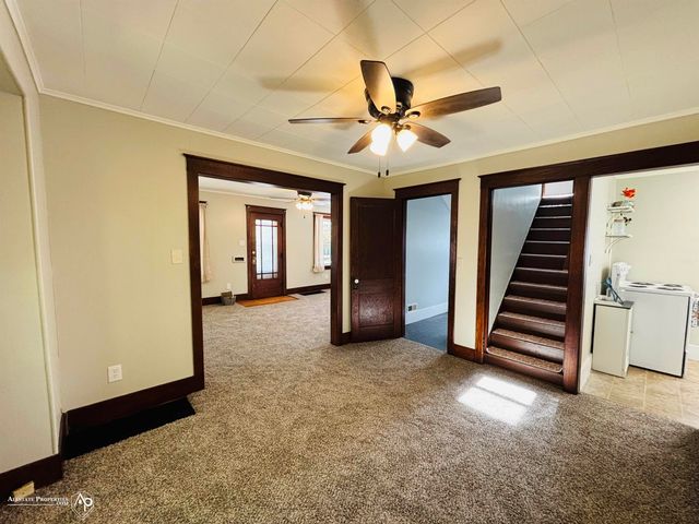 304 S State Road, Davison, MI 48423