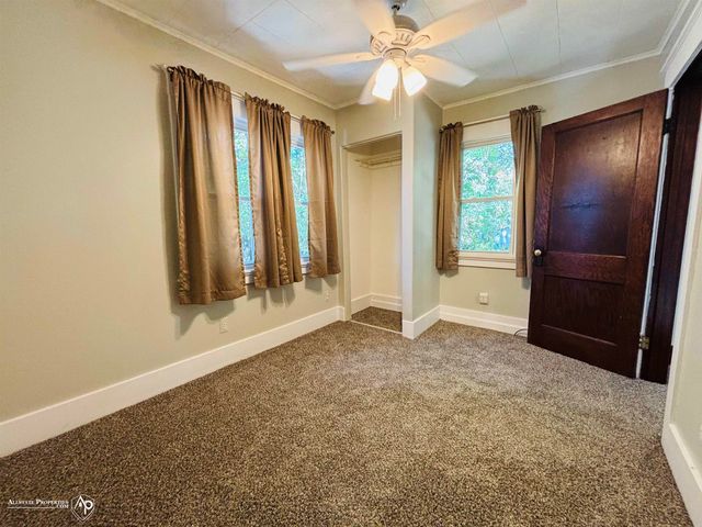 304 S State Road, Davison, MI 48423