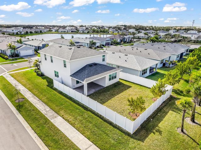10638 SW Hensley Street, Port St. Lucie, FL 34987