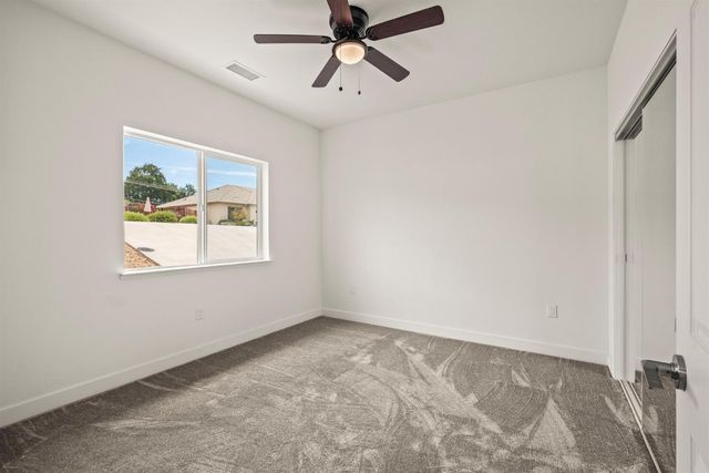 488 Woodgate Rd, Valley Springs, CA 95252