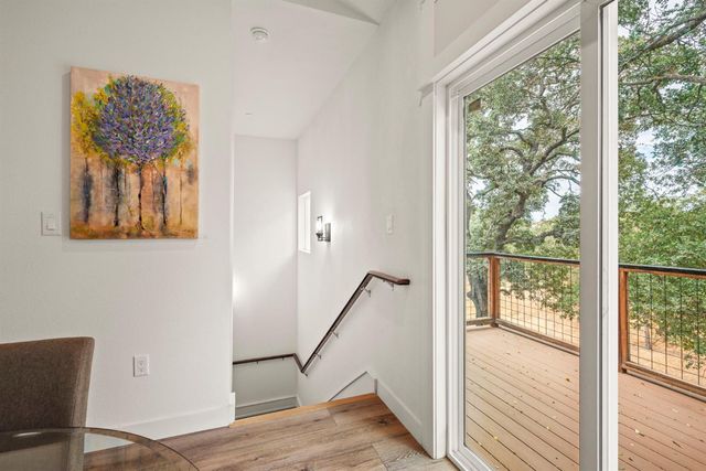 488 Woodgate Rd, Valley Springs, CA 95252