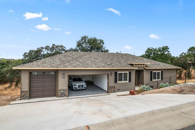 488 Woodgate Rd, Valley Springs, CA 95252