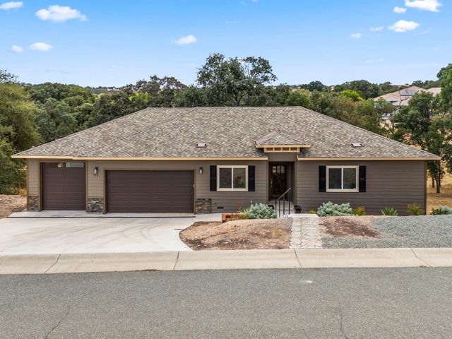 488 Woodgate Rd, Valley Springs, CA 95252