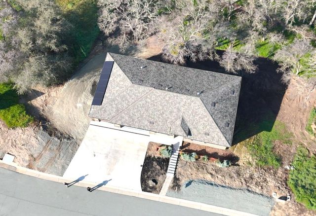 488 Woodgate Rd, Valley Springs, CA 95252