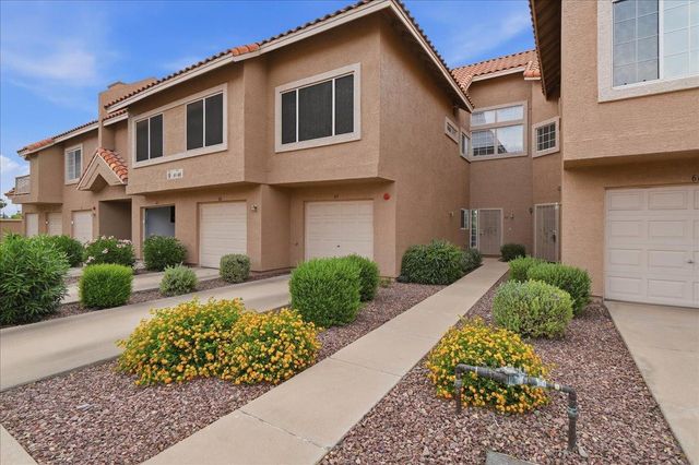 1633 E LAKESIDE Drive 63