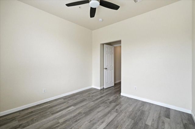 1633 E LAKESIDE Drive 63, Gilbert, AZ 85234