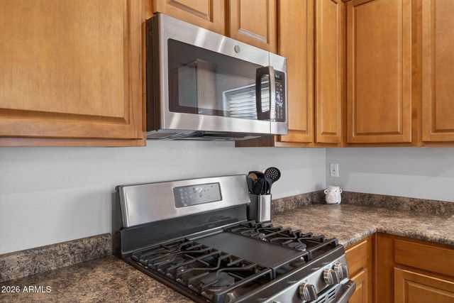 820 W BURKHALTER Drive, San Tan Valley, AZ 85143