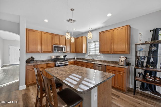 820 W BURKHALTER Drive, San Tan Valley, AZ 85143