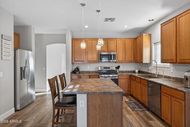 820 W BURKHALTER Drive, San Tan Valley, AZ 85143