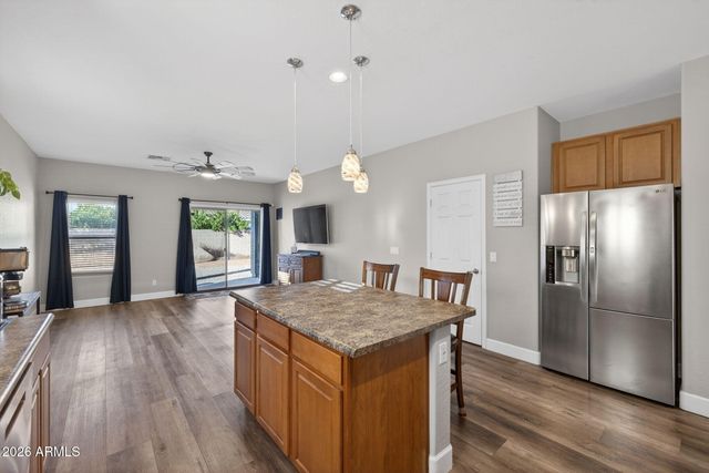 820 W BURKHALTER Drive, San Tan Valley, AZ 85143