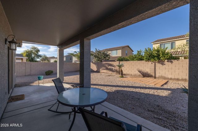 820 W BURKHALTER Drive, San Tan Valley, AZ 85143