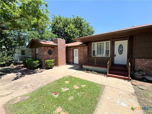 1009 S 3rd Street, Copperas Cove, TX 76522