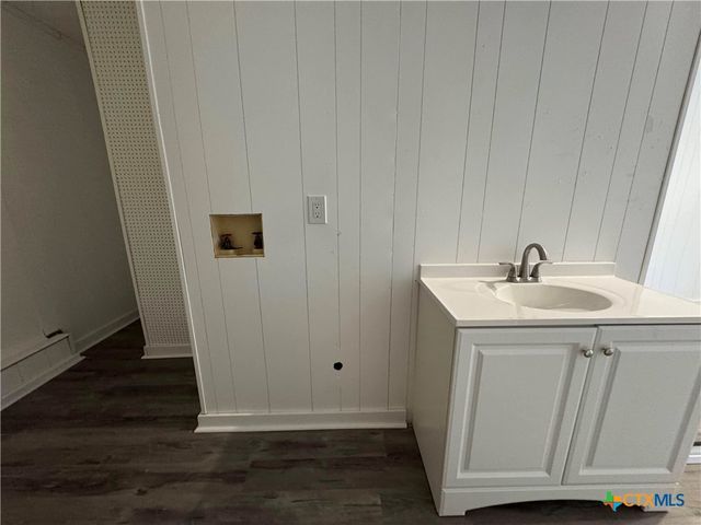 1009 S 3rd Street, Copperas Cove, TX 76522